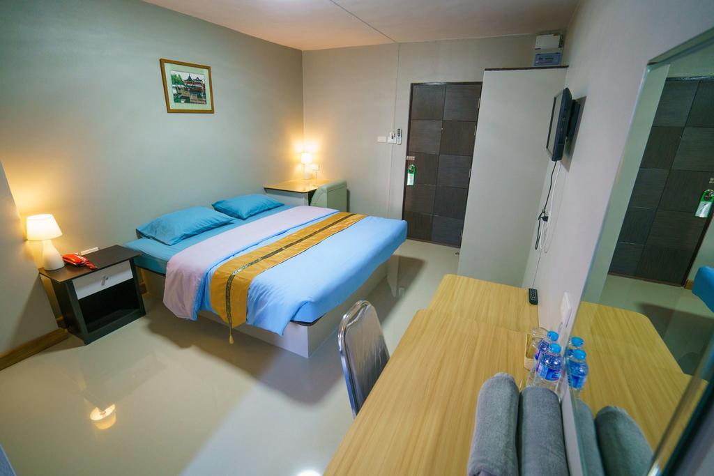 Sritrang Place Hat Yai Quarto foto